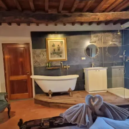 Dei Pavoni Villa *